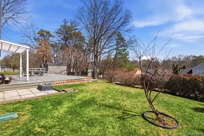 11 Royal Drive, Coram, NY 11727 - Photo 21