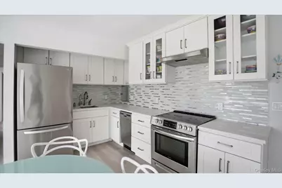 281 Dune Road #16B, Westhampton Beach, NY 11978 - Photo 9