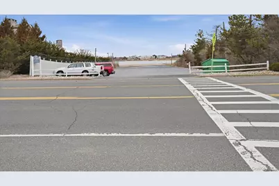 281 Dune Road #16B, Westhampton Beach, NY 11978 - Photo 35