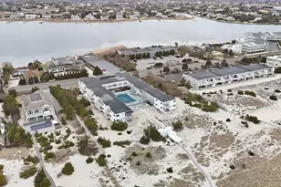 281 Dune Rd, Westhampton Beach, NY 11978 - Photo 31