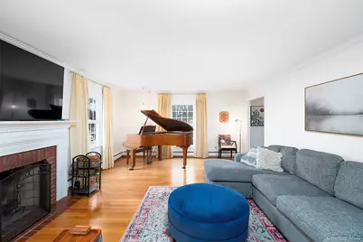 44 Thornwood Drive, Poughkeepsie, NY 12603 - Photo 9