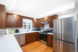 44 Thornwood Dr, Poughkeepsie, NY 12603 - Photo 5