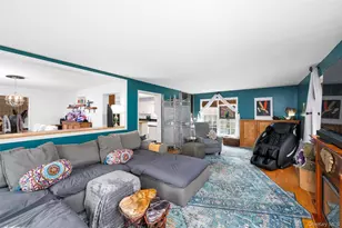 37 Sheryl Ln, Mahopac, NY 10541 - Photo 9