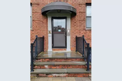 1 Jefferson Street #K4, Rockville Centre, NY 11570 - Photo 3