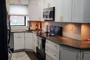 1 Jefferson St, Rockville Centre, NY 11570 - Photo 7