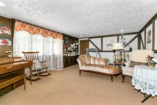 57 Merry Ln, Jericho, NY 11753 - Photo 5