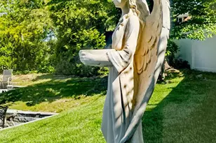 57 Merry Ln, Jericho, NY 11753 - Photo 17