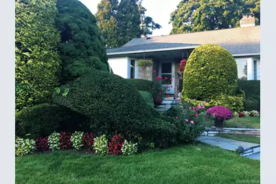 57 Merry Lane, Jericho, NY 11753 - Photo 19