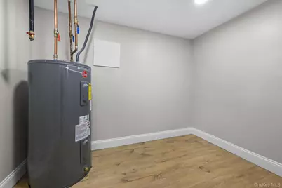 2243 Leighton Road, Elmont, NY 11003 - Photo 23