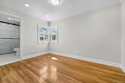 2243 Leighton Road, Elmont, NY 11003 - Photo 15