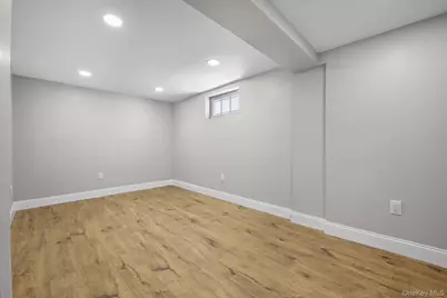 2243 Leighton Road, Elmont, NY 11003 - Photo 19