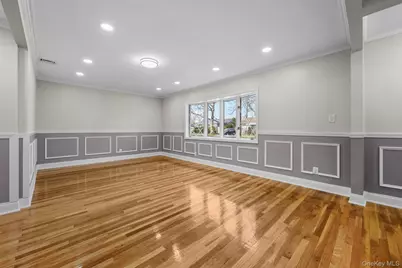 2243 Leighton Road, Elmont, NY 11003 - Photo 9