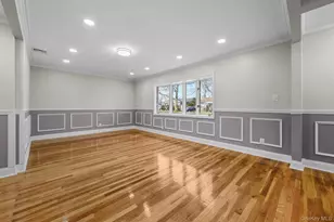 2243 Leighton Rd, Elmont, NY 11003 - Photo 9