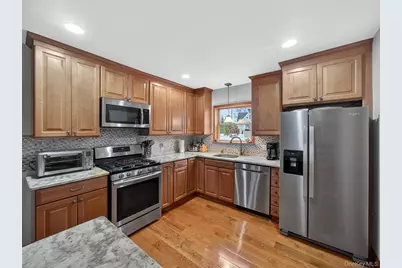 43 Shady Lane, Bardonia, NY 10954 - Photo 13