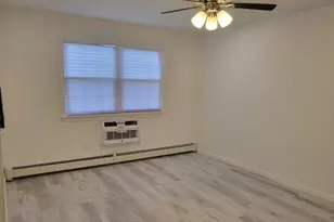 100 Hillside Dr, Middletown, NY 10941 - Photo 13