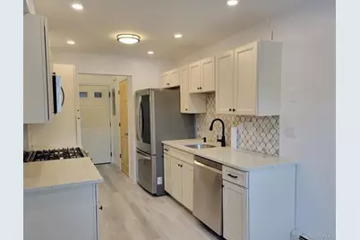 100 Hillside Drive #E4, Middletown, NY 10941 - Photo 5