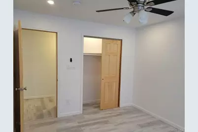 100 Hillside Drive #E4, Middletown, NY 10941 - Photo 17