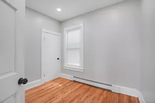 27 Orchard Pl, Poughkeepsie, NY 12601 - Photo 13