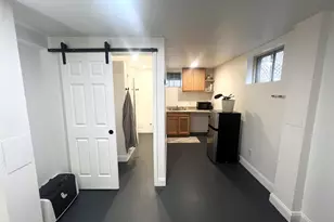 646 S 3rd Ave, Mount Vernon, NY 10550 - Photo 17