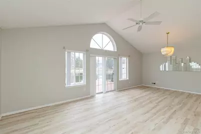202 Gothic Circle, Manorville, NY 11949 - Photo 11