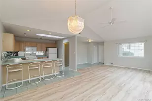 202 Gothic Cir, Manorville, NY 11949 - Photo 15