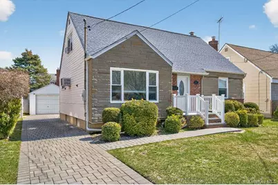 344 White Road, Mineola, NY 11501 - Photo 3