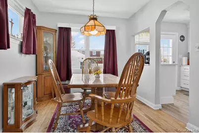 344 White Road, Mineola, NY 11501 - Photo 7