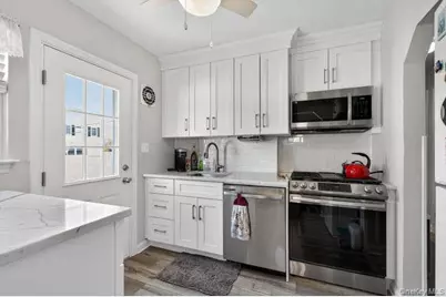 344 White Road, Mineola, NY 11501 - Photo 9