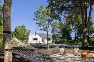 1260 Main Rd, Jamesport, NY 11901 - Photo 7