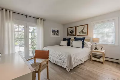 42 Oak Street, Westhampton Beach, NY 11978 - Photo 9