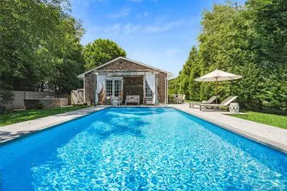 42 Oak Street, Westhampton Beach, NY 11978 - Photo 15