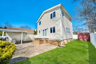 76 Balcom Rd, Farmingdale, NY 11735 - Photo 23