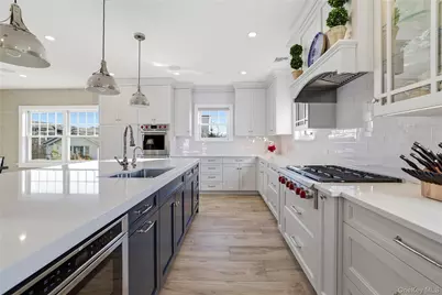 117 Baldwin Avenue, Point Lookout, NY 11569 - Photo 5