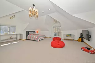 16 Hildreth Rd, Hampton Bays, NY 11946 - Photo 15