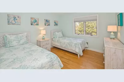 16 Hildreth Road, Hampton Bays, NY 11946 - Photo 23