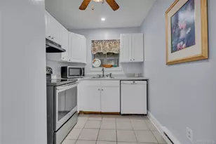 618 Fox Run Ln, Carmel, NY 10512 - Photo 17