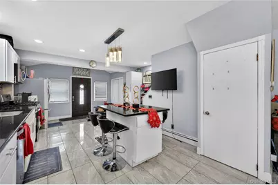 2008 Hancock Avenue, North Bellmore, NY 11710 - Photo 17