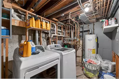 2008 Hancock Avenue, North Bellmore, NY 11710 - Photo 33