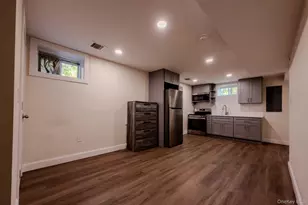 71 Penn St, Lake Grove, NY 11755 - Photo 27