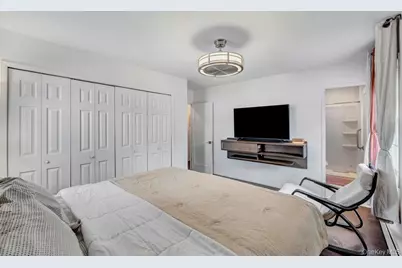 22 Tinder Lane, Lake Grove, NY 11755 - Photo 13