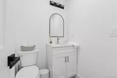 10 Sagamore Road, Hampton Bays, NY 11946 - Photo 29