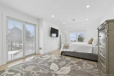 10 Sagamore Road, Hampton Bays, NY 11946 - Photo 29