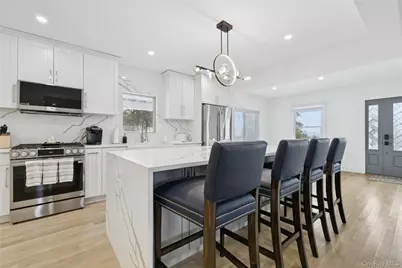 10 Sagamore Road, Hampton Bays, NY 11946 - Photo 19