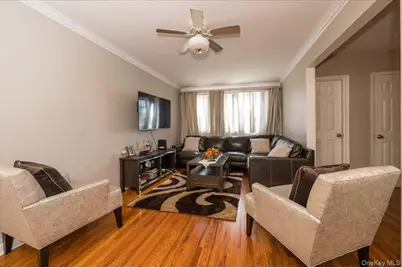 2515 Eastchester Road, Bronx, NY 10469 - Photo 3