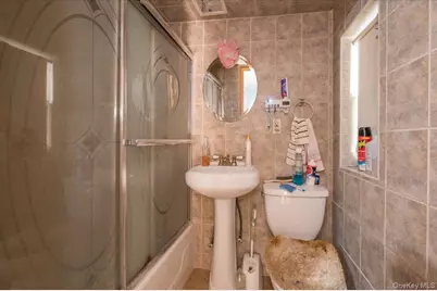 2515 Eastchester Road, Bronx, NY 10469 - Photo 15