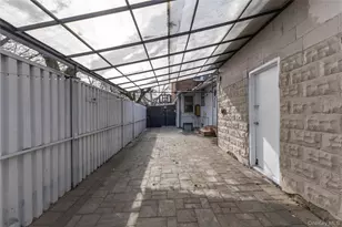 114-83 145th St, Jamaica, NY 11436 - Photo 33