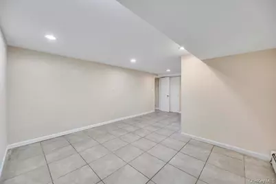 345 Plainfield Street, Westbury, NY 11590 - Photo 23