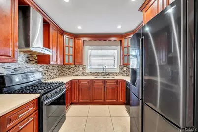 345 Plainfield Street, Westbury, NY 11590 - Photo 7