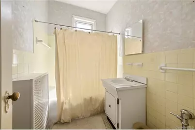 1631 Bogart Avenue, Bronx, NY 10462 - Photo 15