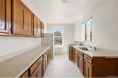 1631 Bogart Avenue, Bronx, NY 10462 - Photo 17